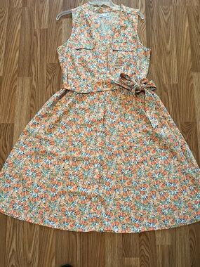 Croft & Barrow Floral Button-Front a line dress in Orange, Blue & Cream. PM.